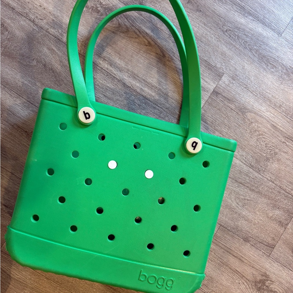 Bogg bag used few scratches